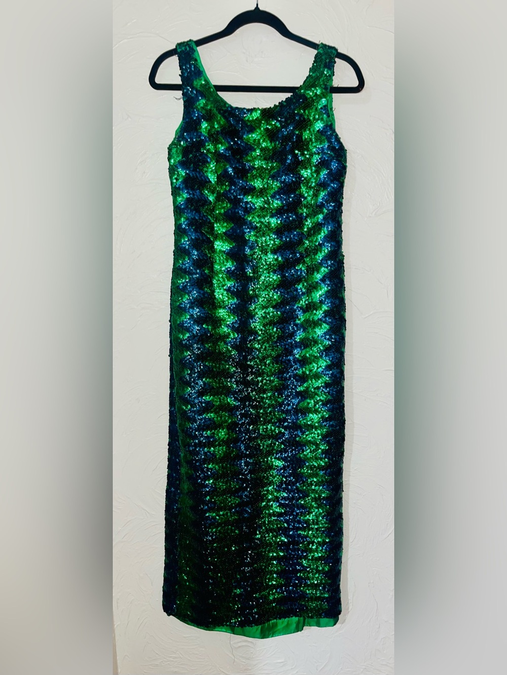 True Vintage 1960s Sequin Wiggle Dress Blue Green Chevron Cocktail Sheath As-Is